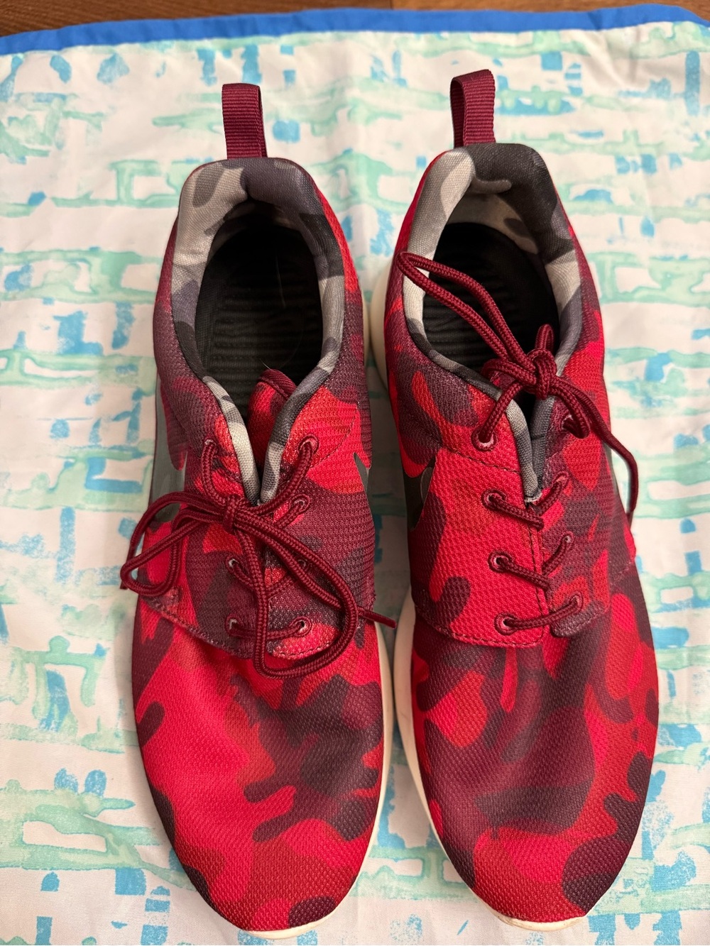 Nike Roshe Run Red Camouflage Sneakers